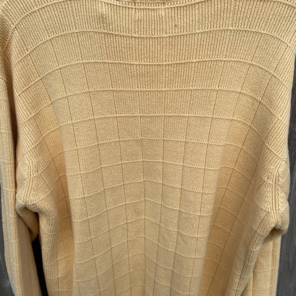 IZOD Yellow Sweater for Spring/Summer - Picture 5 of 8